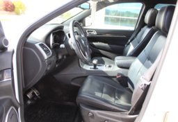 2015 Jeep Grand Cherokee - Image 43