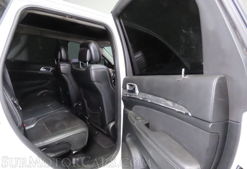 2013 Jeep Grand Cherokee SRT8 Alpine - Image 45