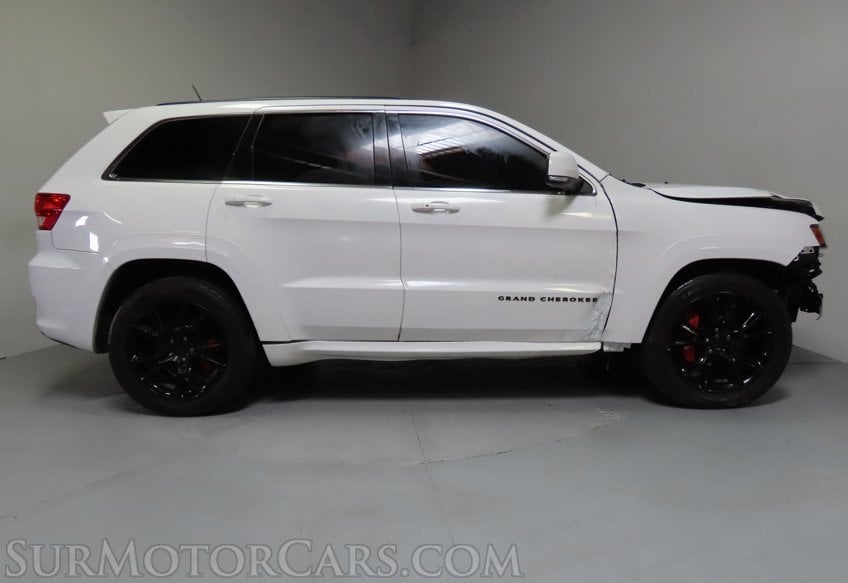 2013 Jeep Grand Cherokee SRT8 Alpine - Image 6