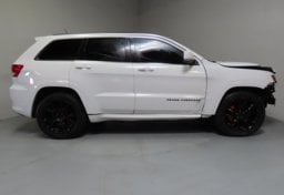 2013 Jeep Grand Cherokee SRT8 Alpine - Image 6