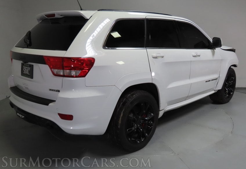 2013 Jeep Grand Cherokee SRT8 Alpine - Image 8