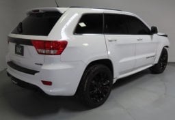2013 Jeep Grand Cherokee SRT8 Alpine - Image 8