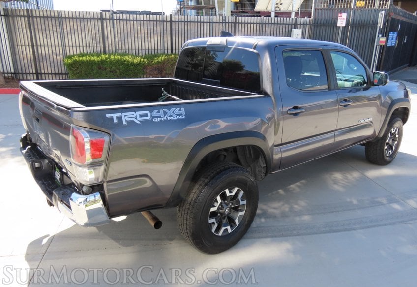 2021 Toyota Tacoma TRD Off-Road - Image 9