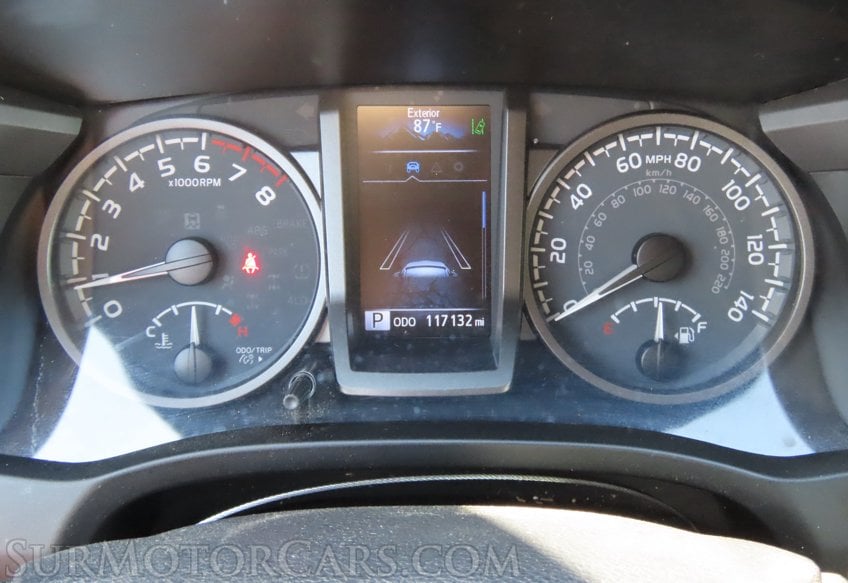 2021 Toyota Tacoma TRD Off-Road - Image 24