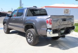 2021 Toyota Tacoma TRD Off-Road - Image 10
