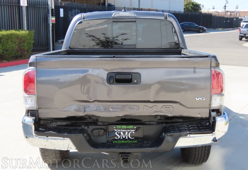 2021 Toyota Tacoma TRD Off-Road - Image 11