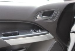 2018 Chevrolet Colorado 4x4 LT - Image 58