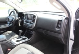 2018 Chevrolet Colorado 4x4 LT - Image 38