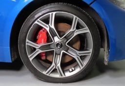 2018 Kia Stinger GT2 - Image 34