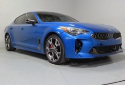 2018 Kia Stinger GT2 - Image 3