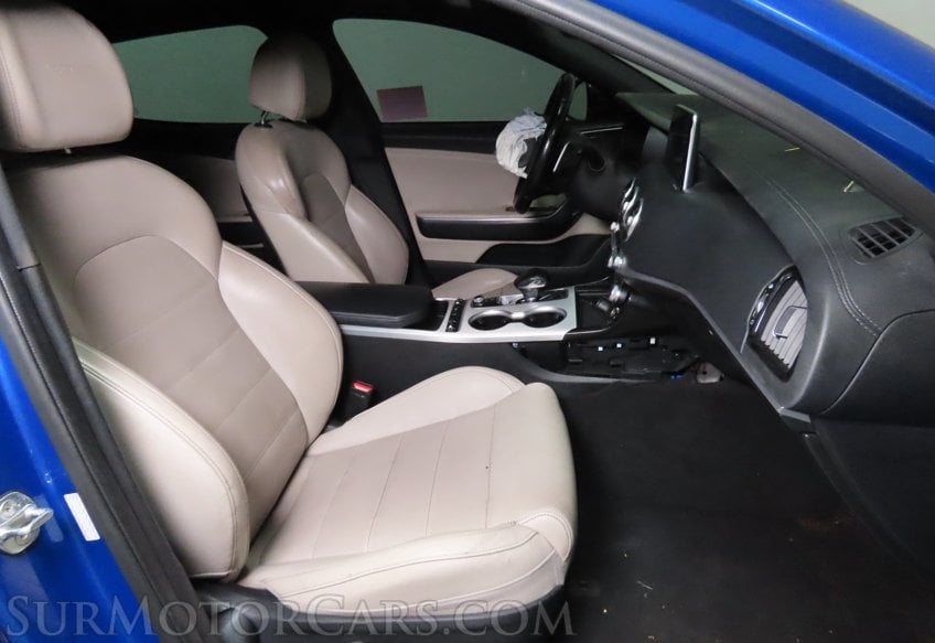 2018 Kia Stinger GT2 - Image 37