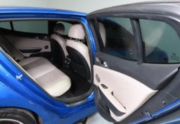 2018 Kia Stinger GT2 - Image 39