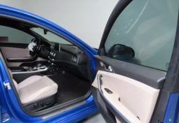 2018 Kia Stinger GT2 - Image 35