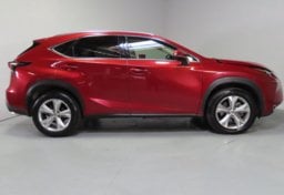 2017 Lexus NX 200t AWD - Image 9