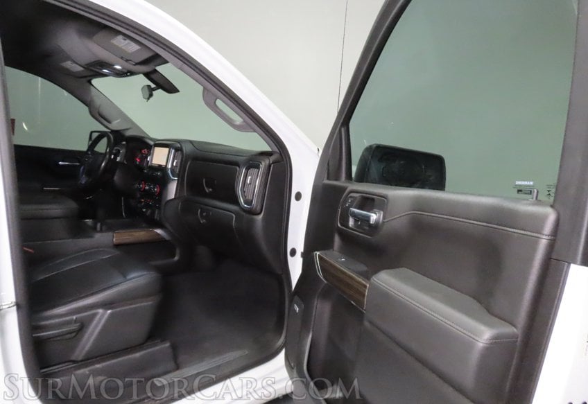 2020 Chevrolet Silverado 1500 RST - Image 17