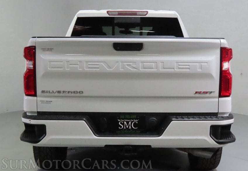 2020 Chevrolet Silverado 1500 RST - Image 11