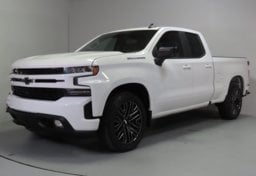 2020 Chevrolet Silverado 1500 RST - Image 3