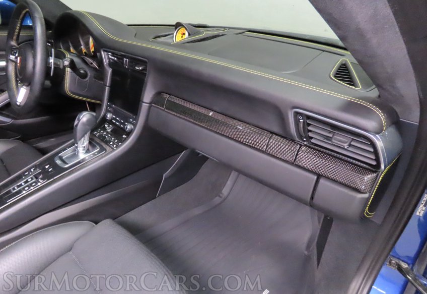2018 Porsche 911 Turbo S - Image 28