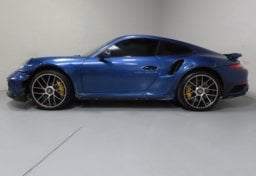 2018 Porsche 911 Turbo S - Image 6