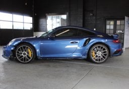 2018 Porsche 911 Turbo S - Image 17