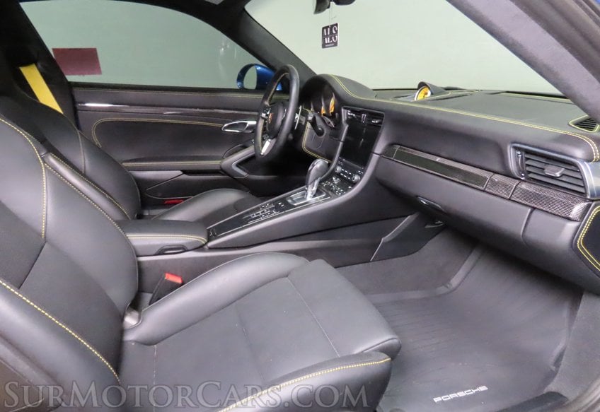 2018 Porsche 911 Turbo S - Image 25