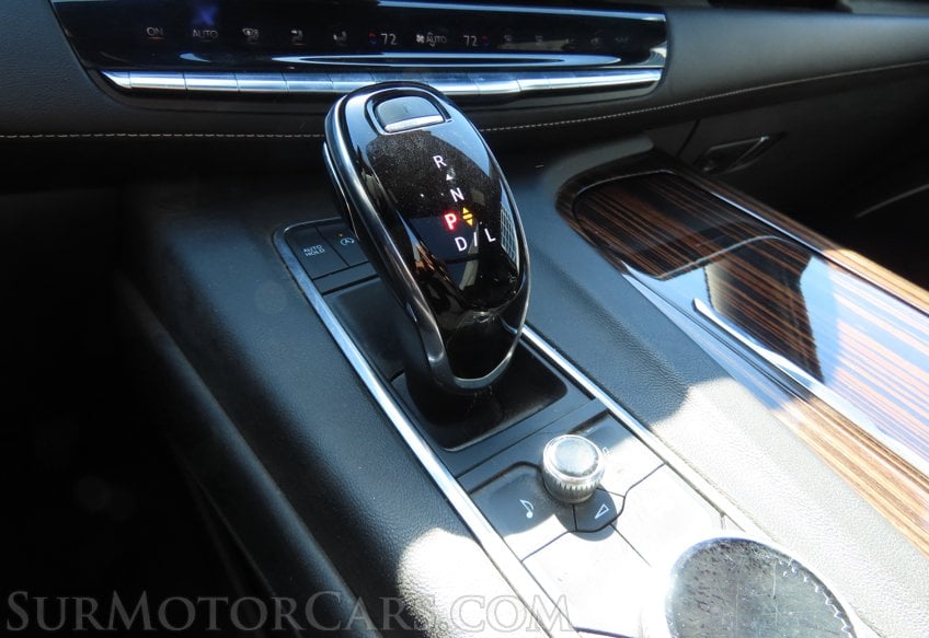 2022 Cadillac Escalade Premium Luxury - Image 45