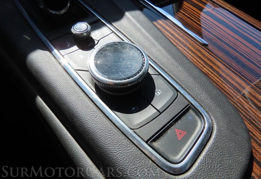 2022 Cadillac Escalade Premium Luxury - Image 44