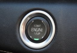 2022 Cadillac Escalade Premium Luxury - Image 40