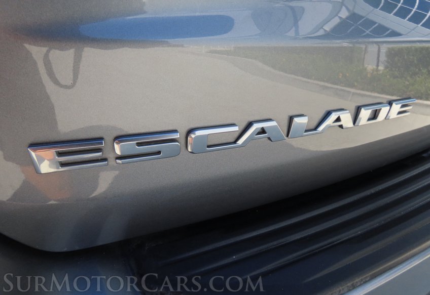 2022 Cadillac Escalade Premium Luxury - Image 18