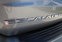 2022 Cadillac Escalade Premium Luxury - Image 18