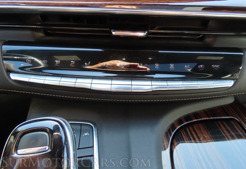 2022 Cadillac Escalade Premium Luxury - Image 43