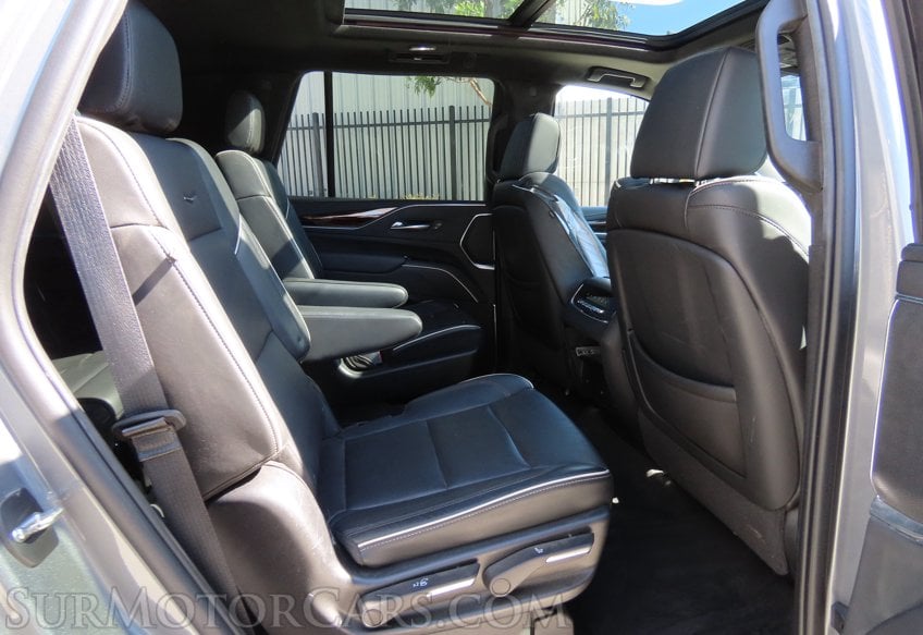 2022 Cadillac Escalade Premium Luxury - Image 28