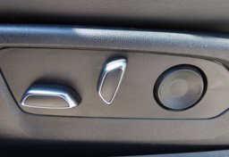 2022 Cadillac Escalade Premium Luxury - Image 50