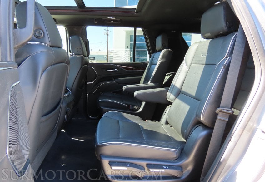 2022 Cadillac Escalade Premium Luxury - Image 31