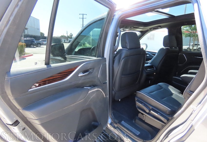 2022 Cadillac Escalade Premium Luxury - Image 23