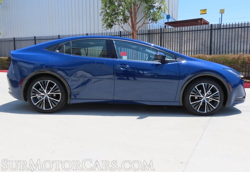 2026 Toyota Prius Limited - Image 5
