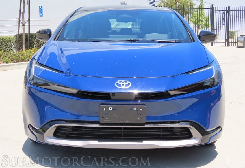 2026 Toyota Prius Limited - Image 13