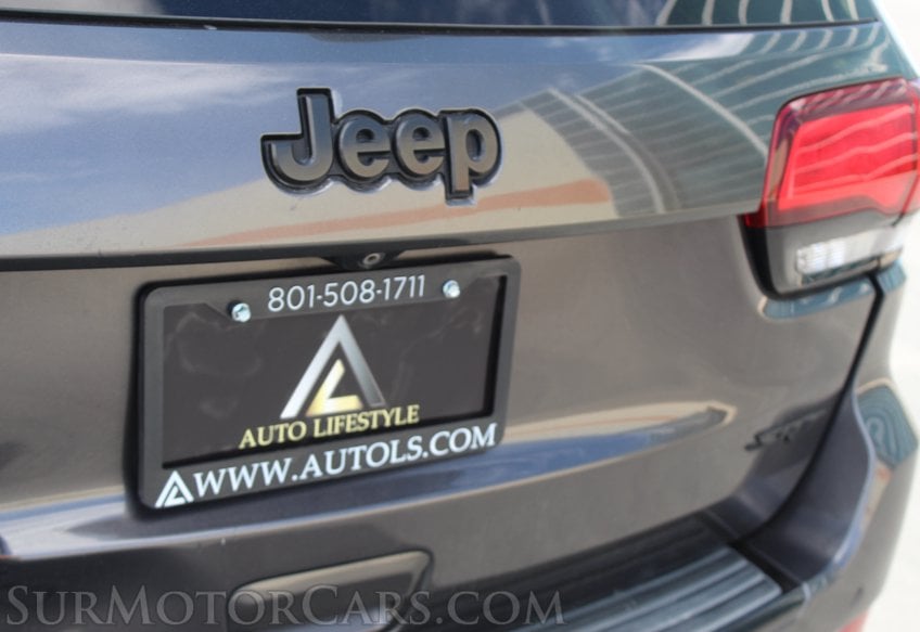 2015 Jeep Grand Cherokee - Image 23