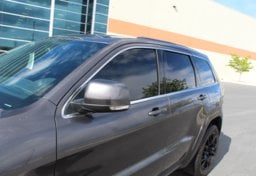 2015 Jeep Grand Cherokee - Image 17