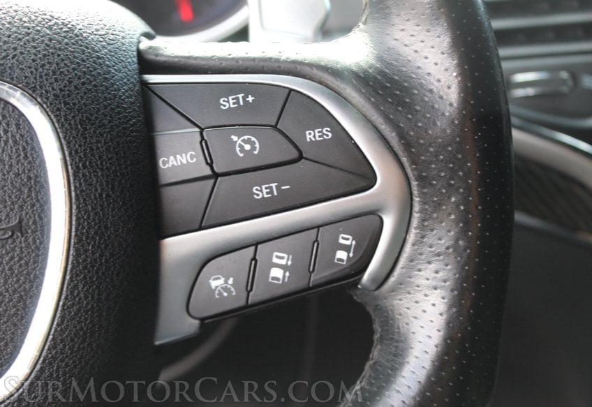 2015 Jeep Grand Cherokee - Image 46