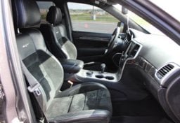 2015 Jeep Grand Cherokee - Image 38