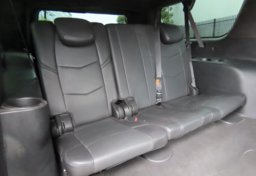 2020 Cadillac Escalade ESV Platinum - Image 33
