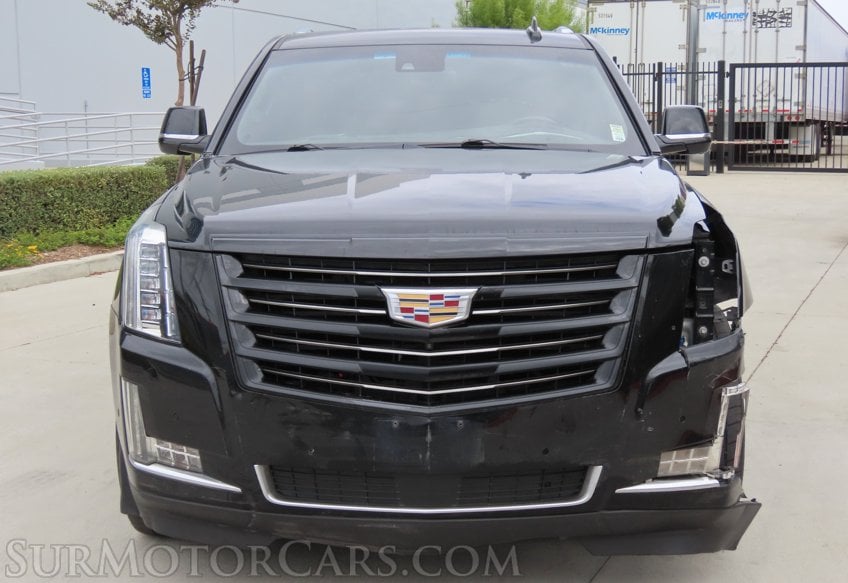 2020 Cadillac Escalade ESV Platinum - Image 11