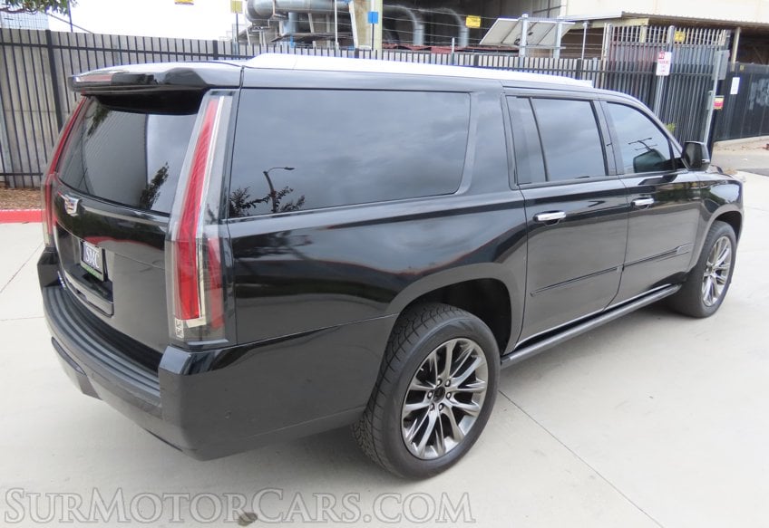 2020 Cadillac Escalade ESV Platinum - Image 9
