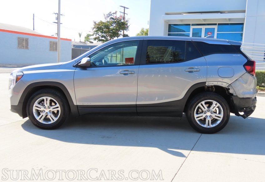 2024 GMC Terrain SLE - Image 5