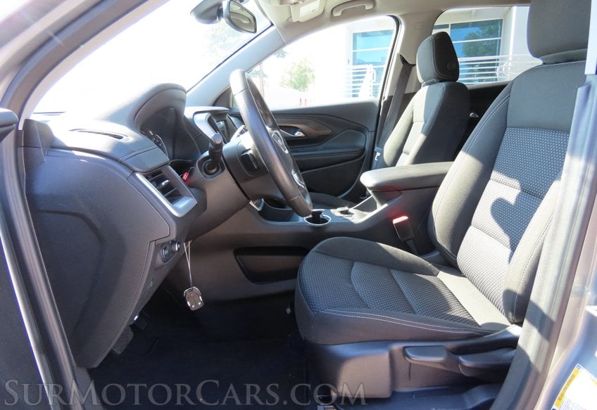 2024 GMC Terrain SLE - Image 30