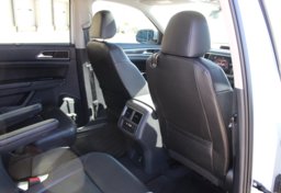 2019 Volkswagen Atlas - Image 34