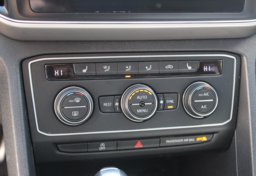 2019 Volkswagen Atlas - Image 52