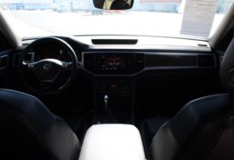 2019 Volkswagen Atlas - Image 29