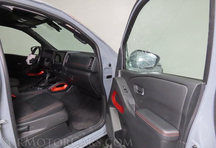 2024 Nissan Frontier PRO-X - Image 40